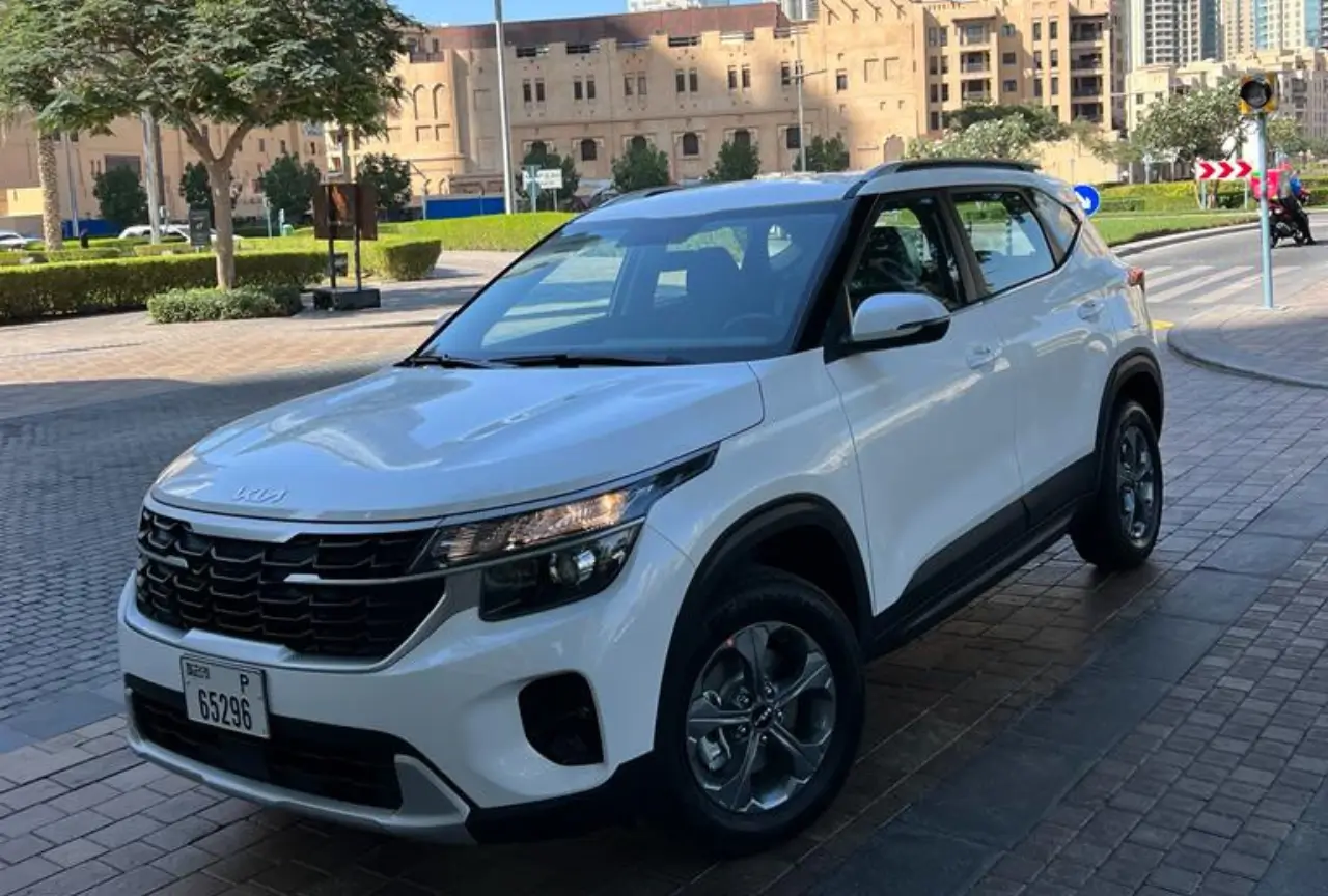 White 2024 Kia Seltos front exterior in Dubai